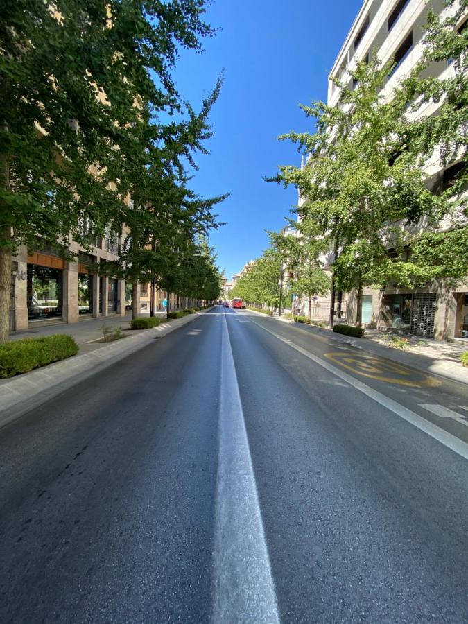 Gran Via Apartment กรานาดา ภายนอก รูปภาพ