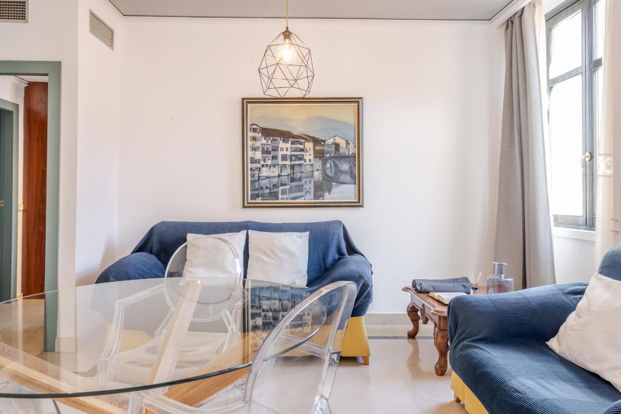Gran Via Apartment กรานาดา ภายนอก รูปภาพ